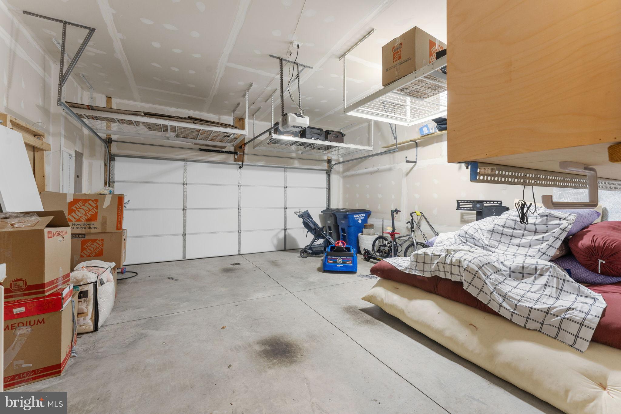 POTOMAC SHORES - Residential