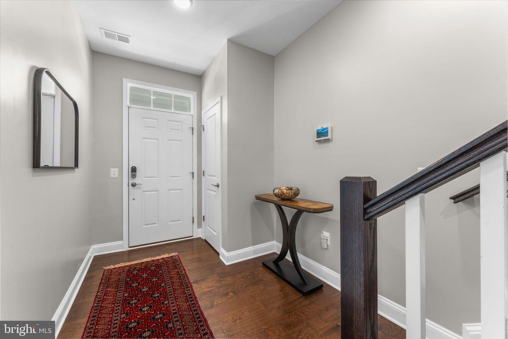 Photo of 17372 Redshank Road, DUMFRIES, VA 22026 (MLS # VAPW2105212)