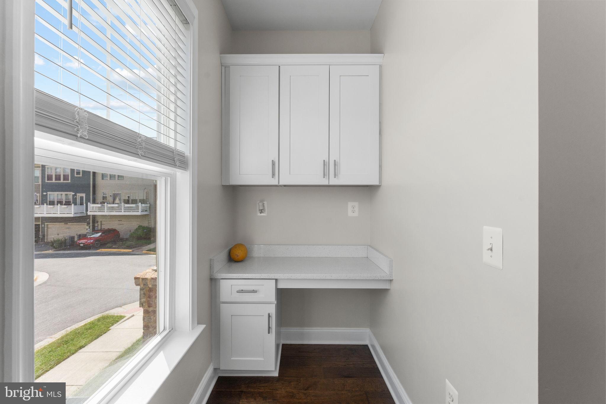 POTOMAC SHORES - Residential