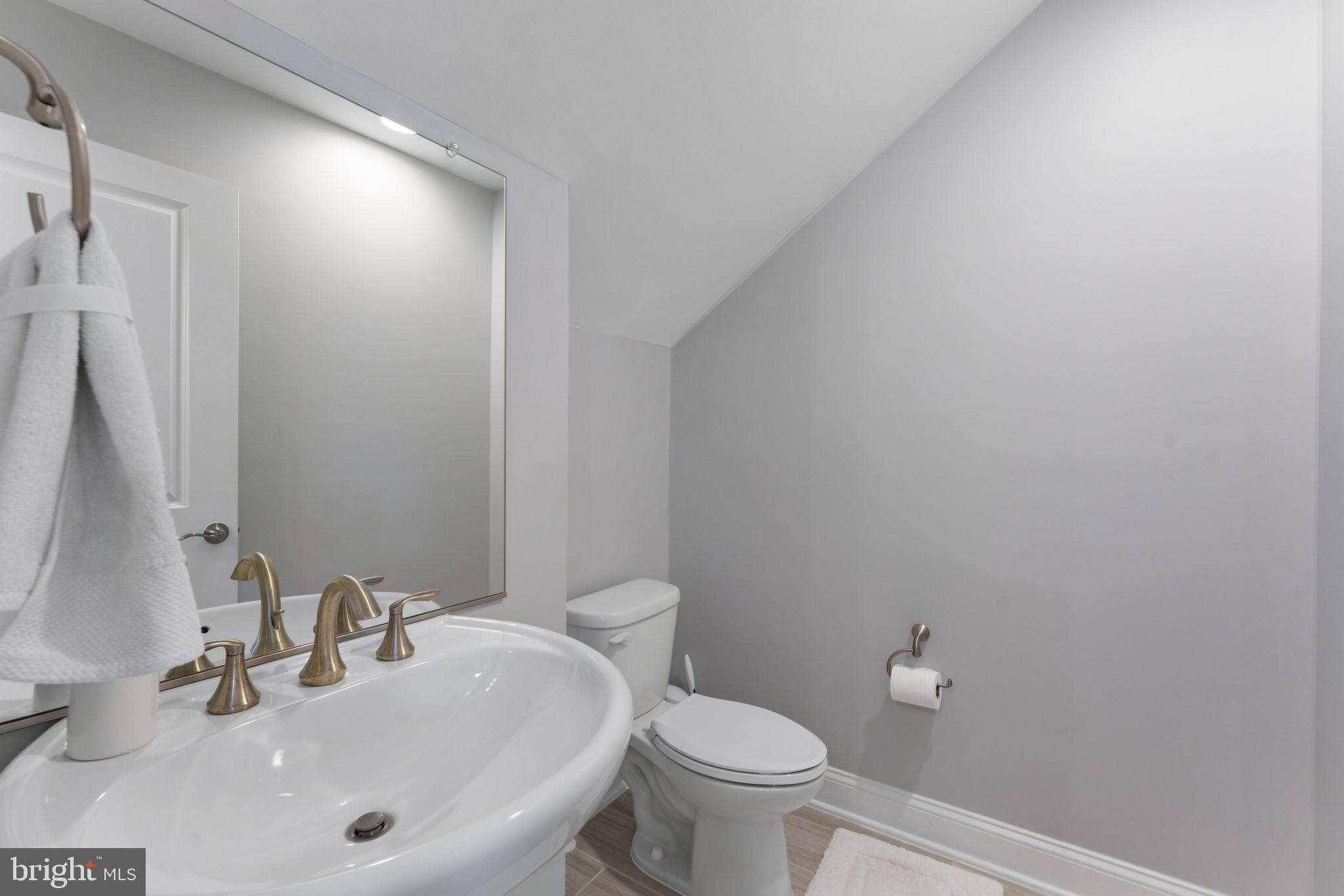 POTOMAC SHORES - Residential