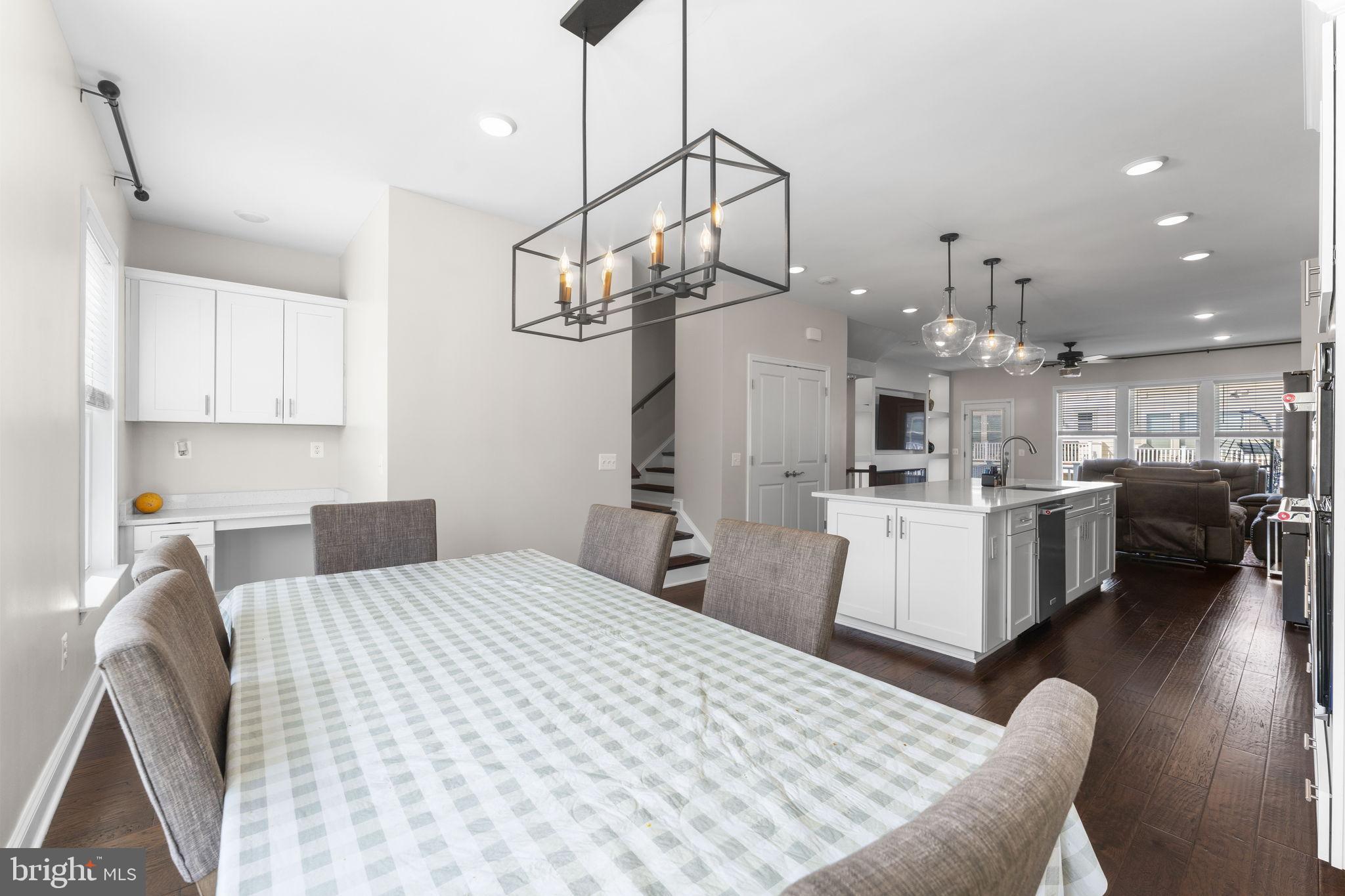 POTOMAC SHORES - Residential