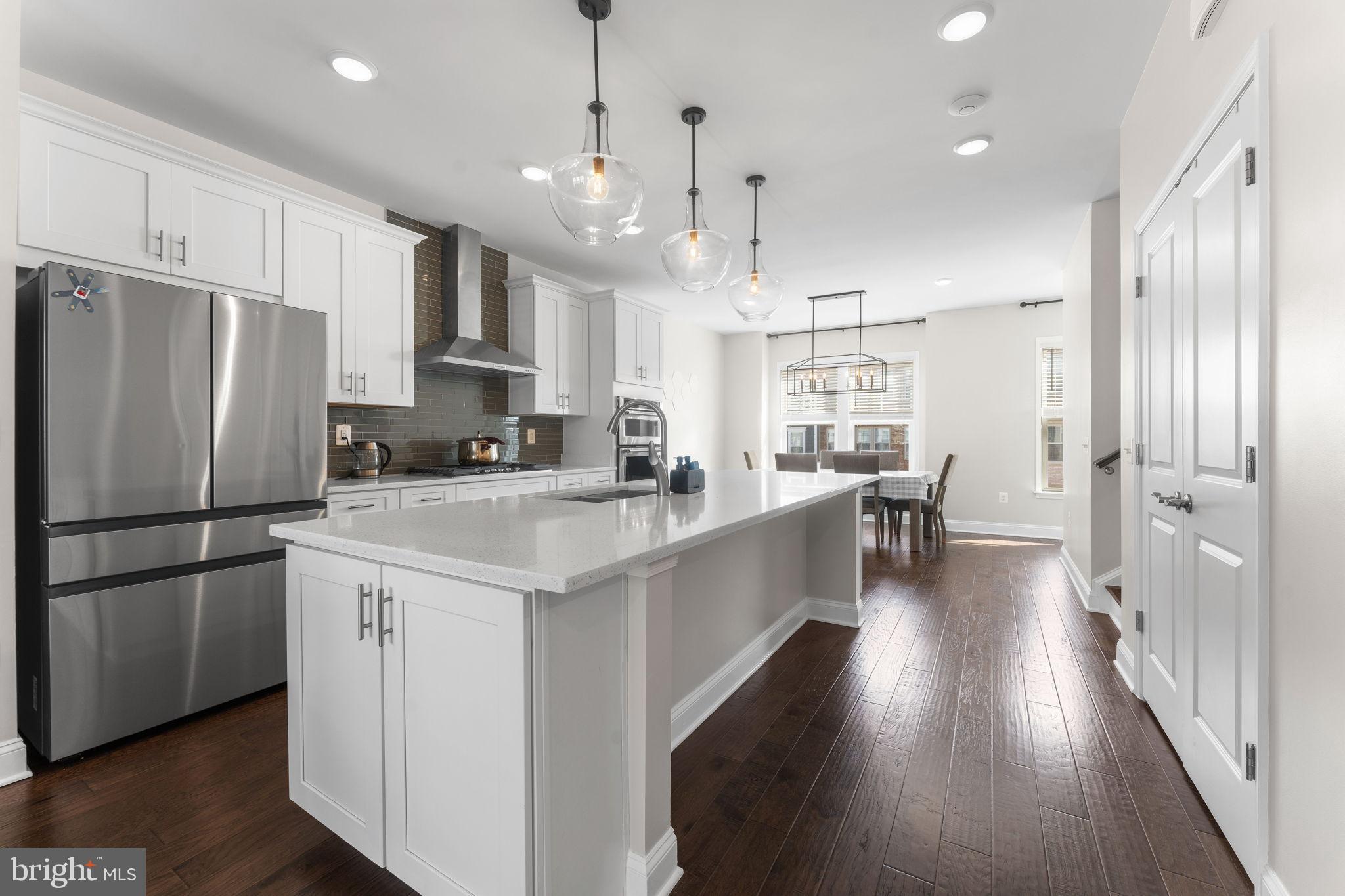 POTOMAC SHORES - Residential