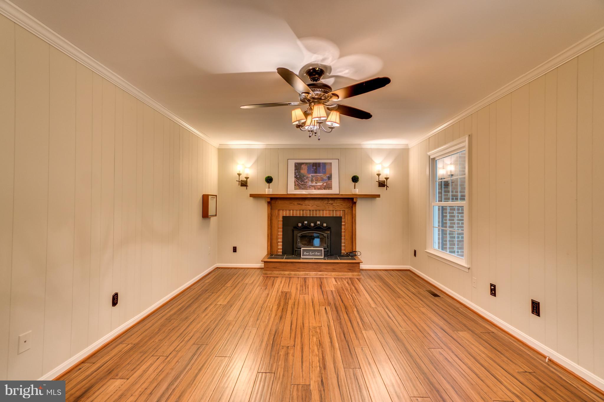 RIVER BLUFFS - Residential