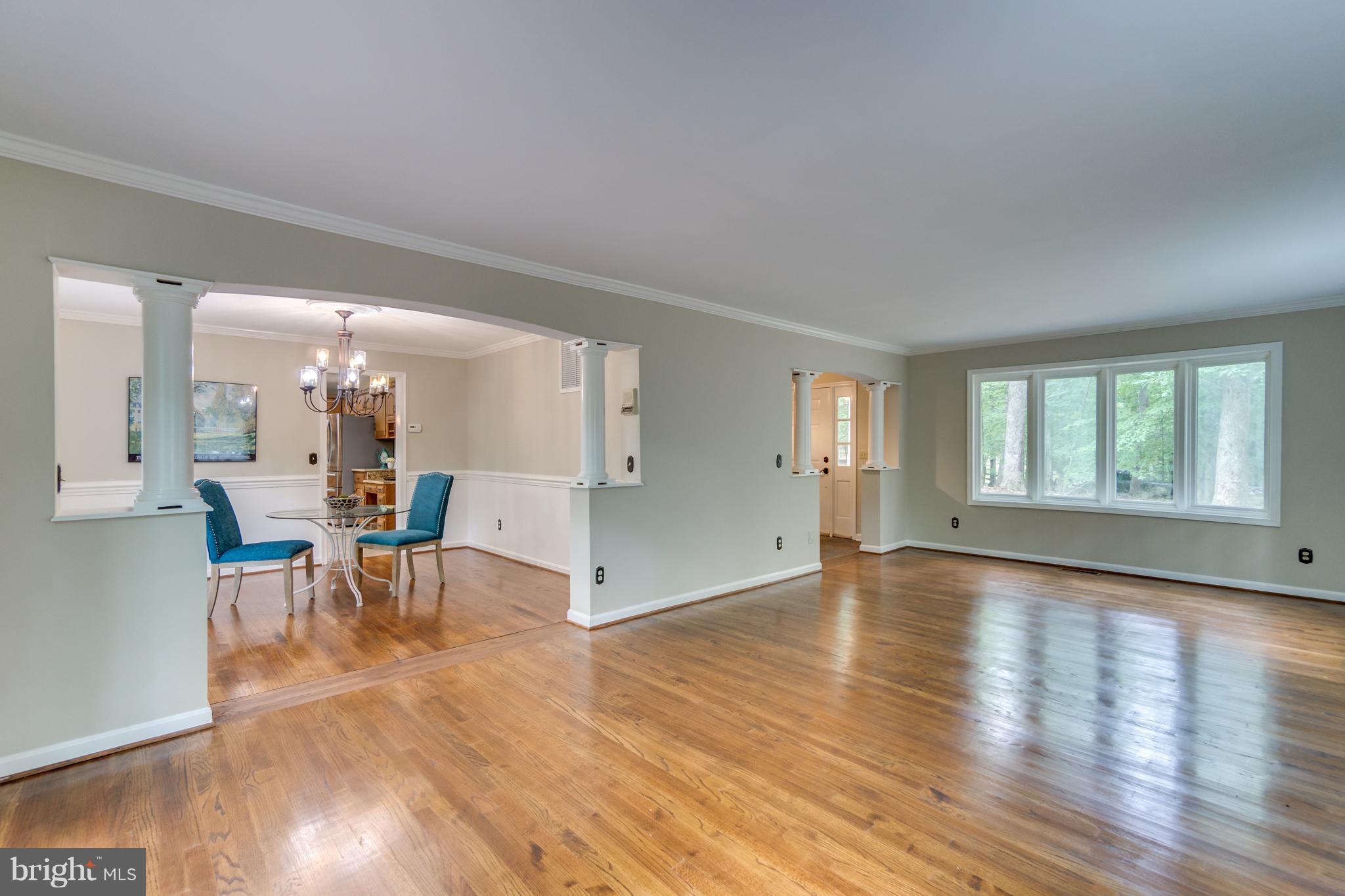 RIVER BLUFFS - Residential