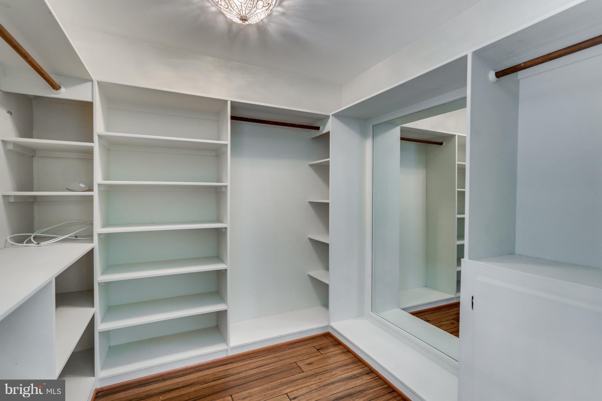 RIVER BLUFFS - Residential