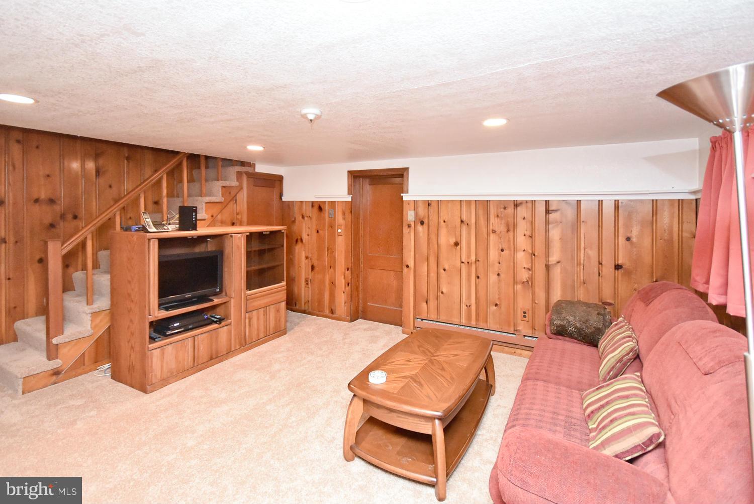 ACADEMY HEIGHTS - Residential