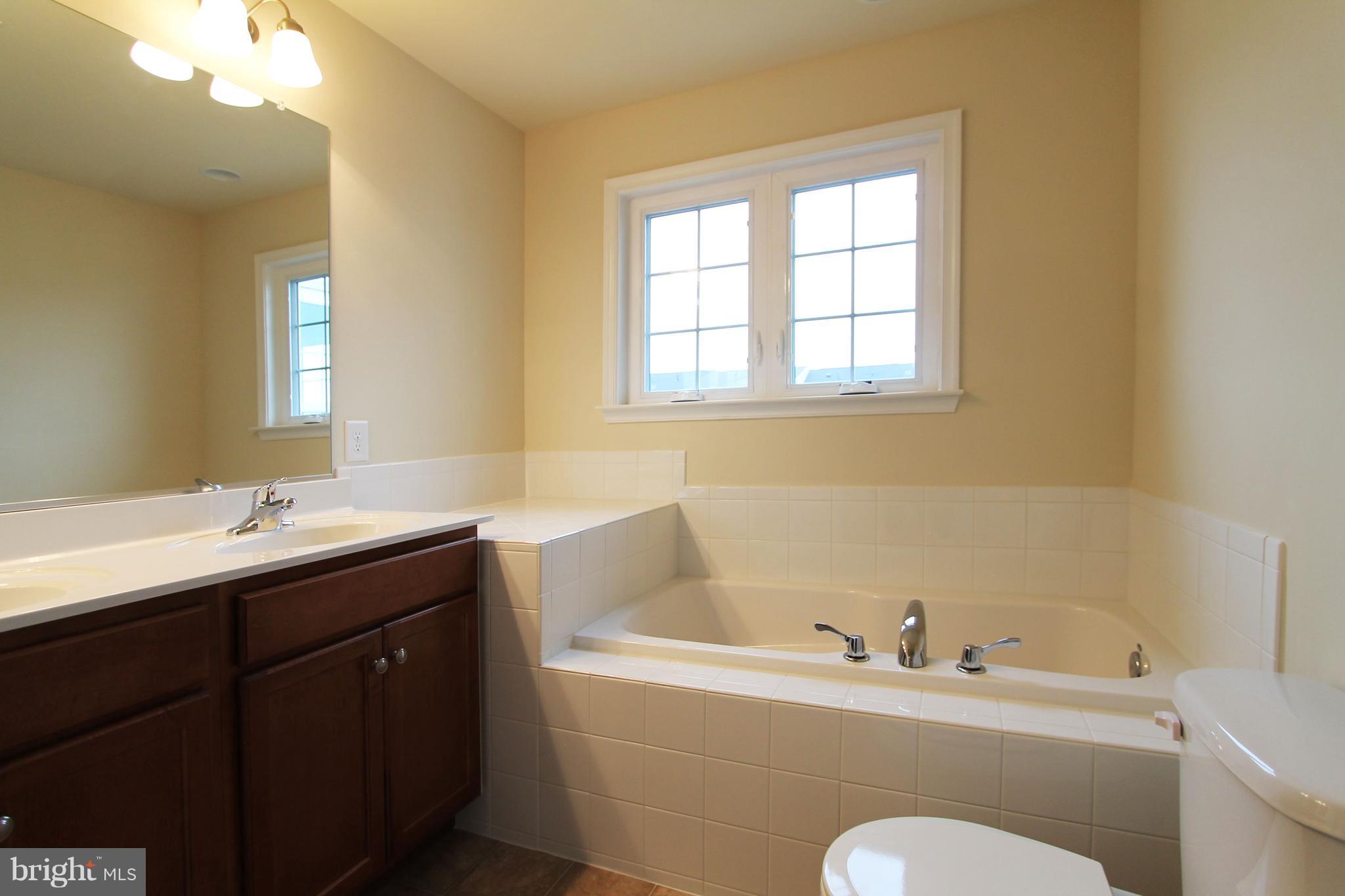 STONEBROOK VILLAGE - Residential