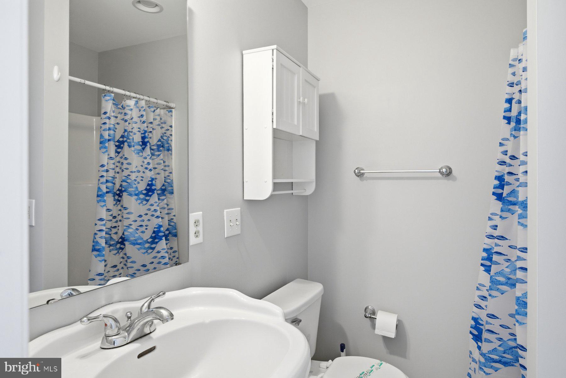 EDGEWATER ACRES - Residential