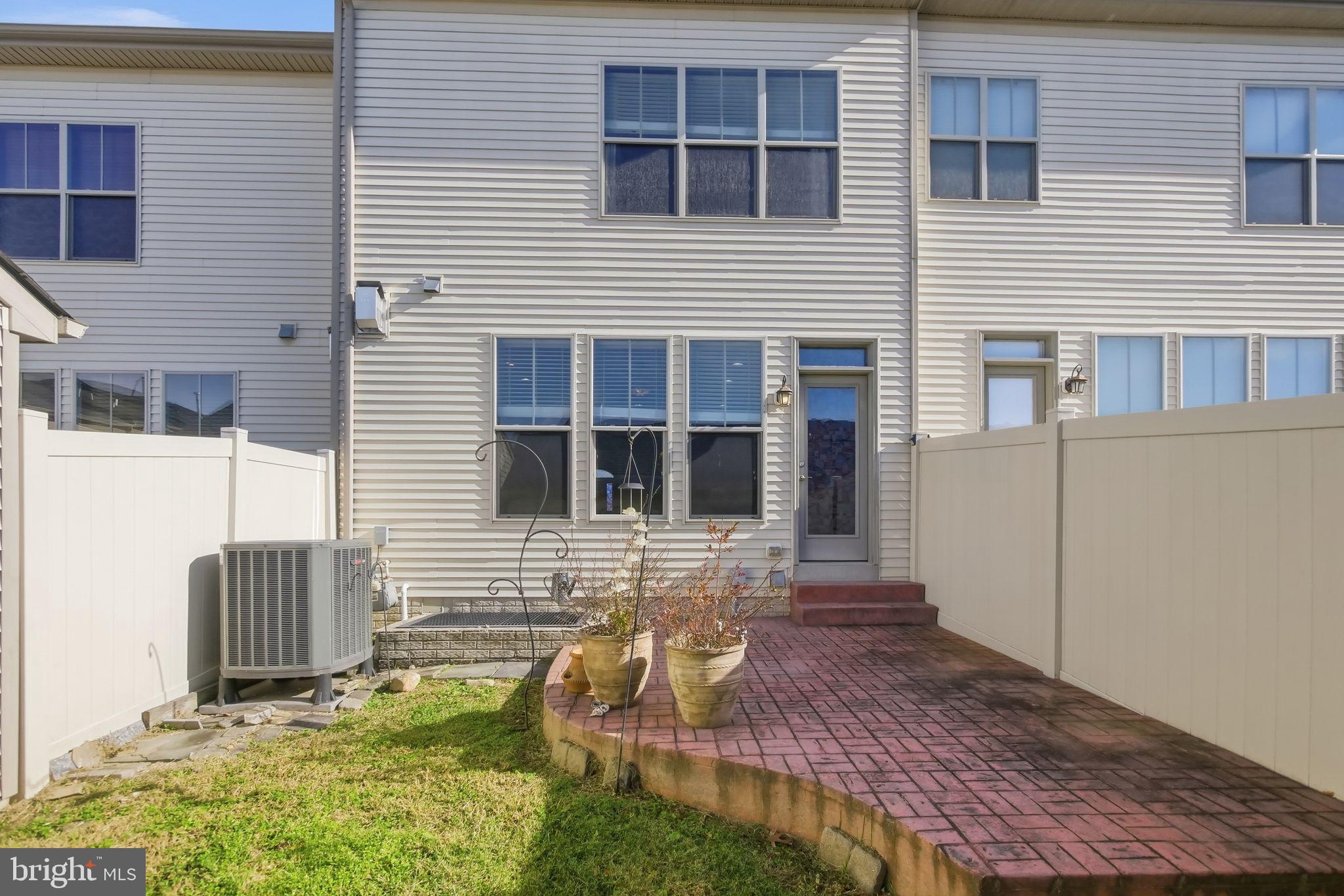 MILL ISLAND AT WORMAN'S MILL - Residential