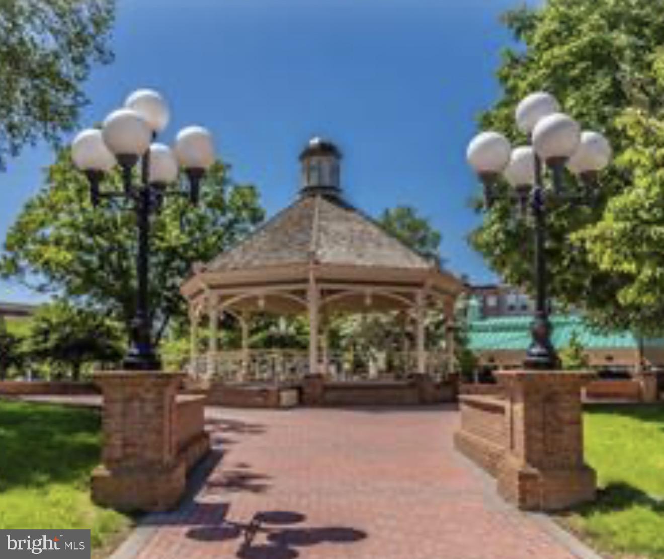 MILL ISLAND AT WORMAN'S MILL - Residential