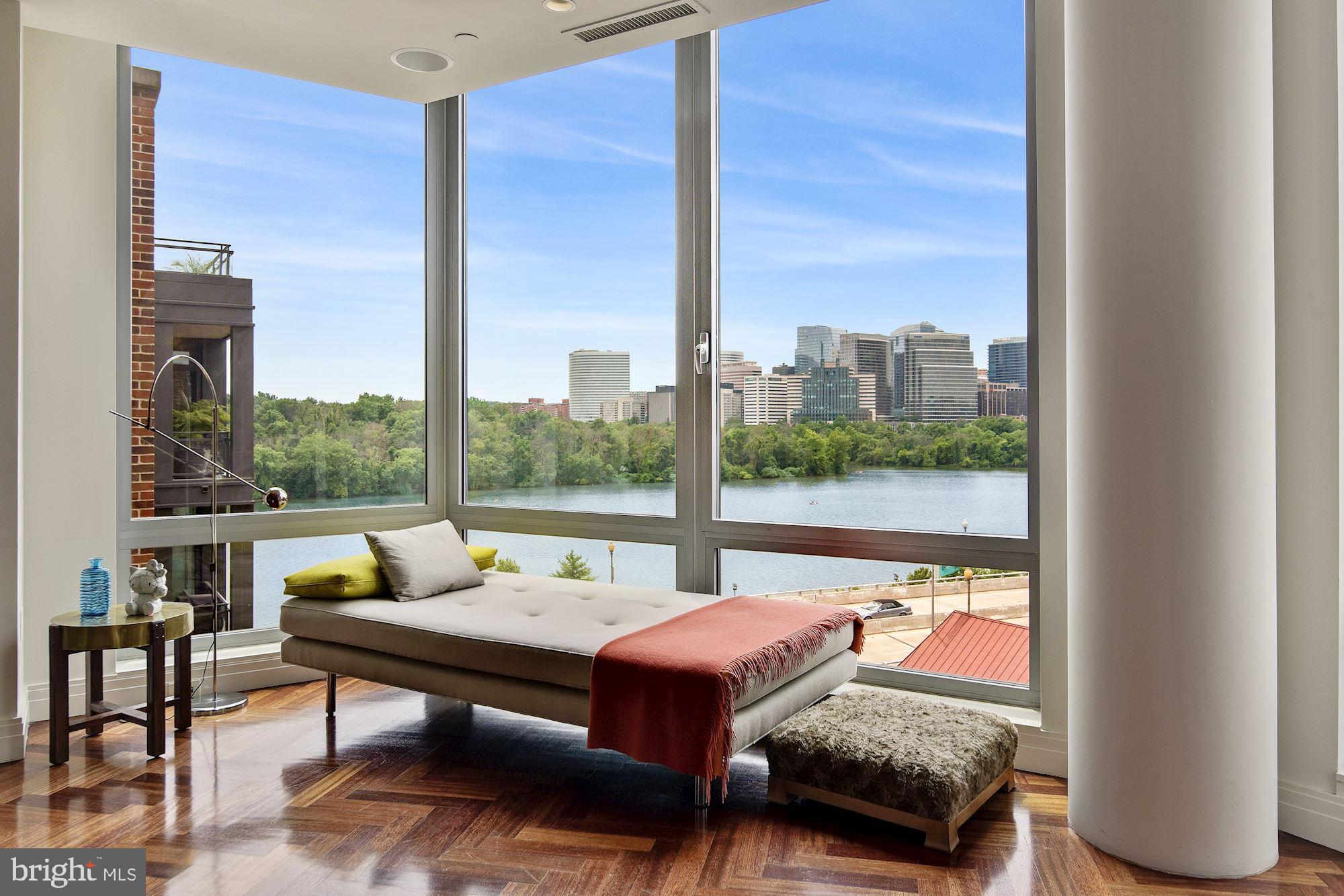 GEORGETOWN - Residential