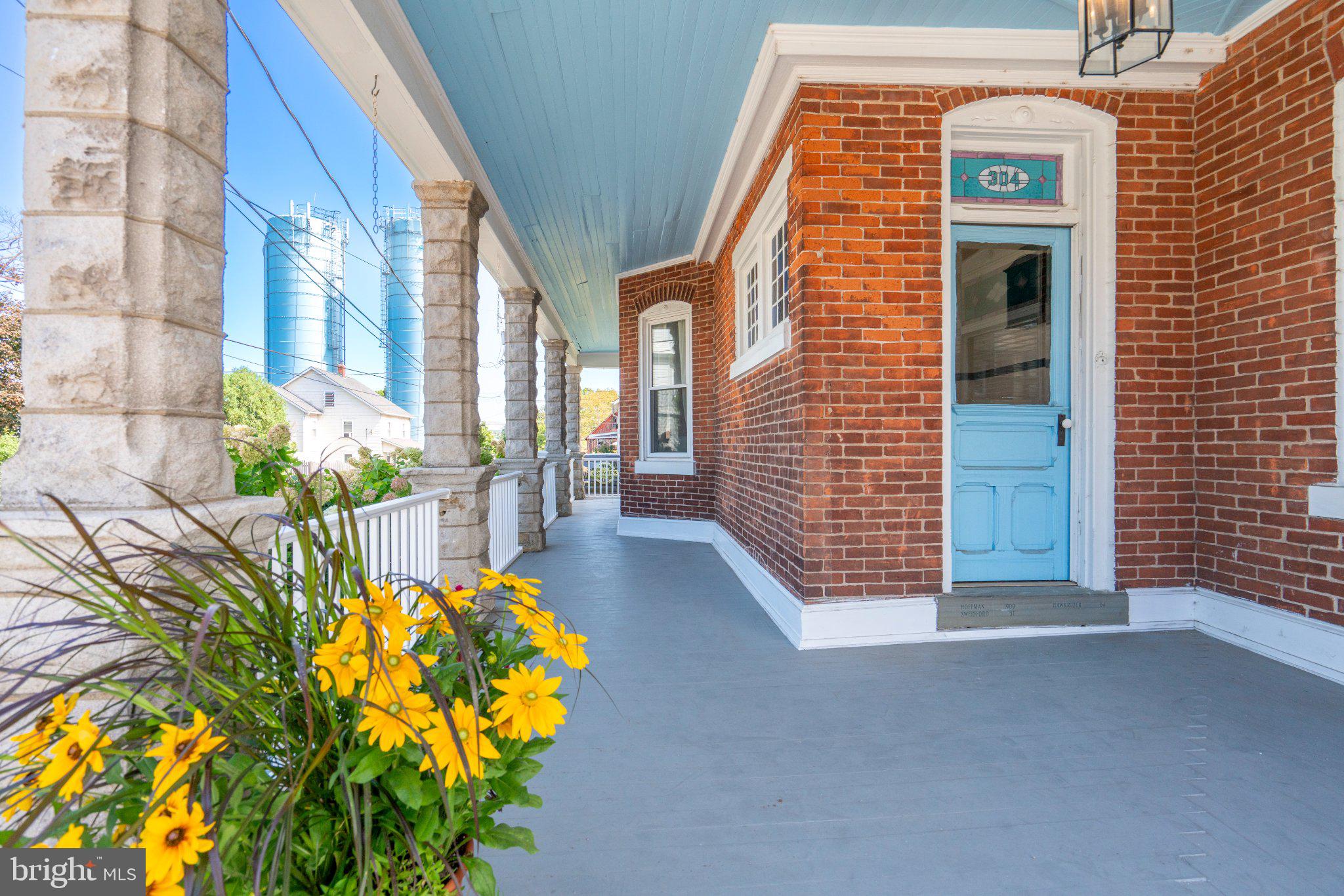 304 MAIN STREET