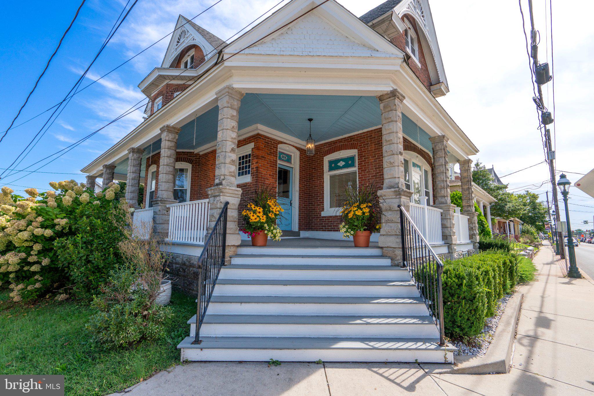 304 MAIN STREET