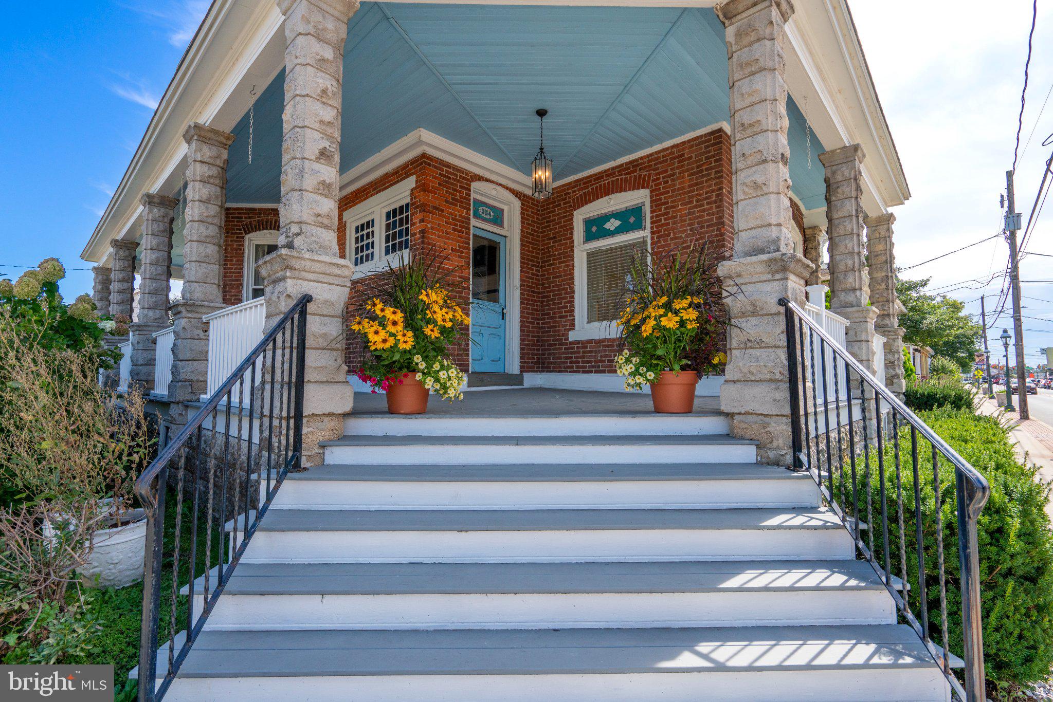304 MAIN STREET