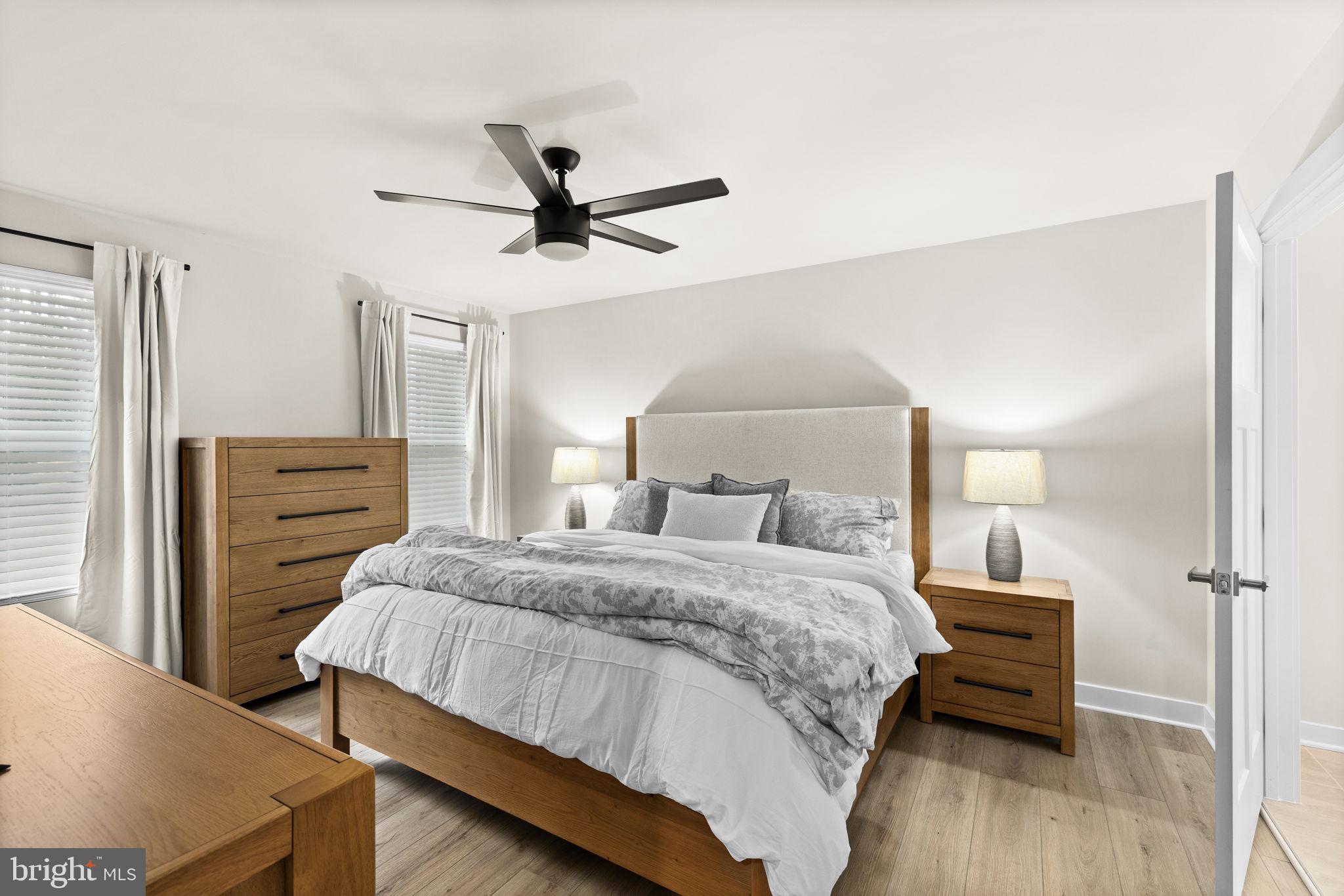 REGENCY AT CHANCELLORSVILLE NORTH - Residential