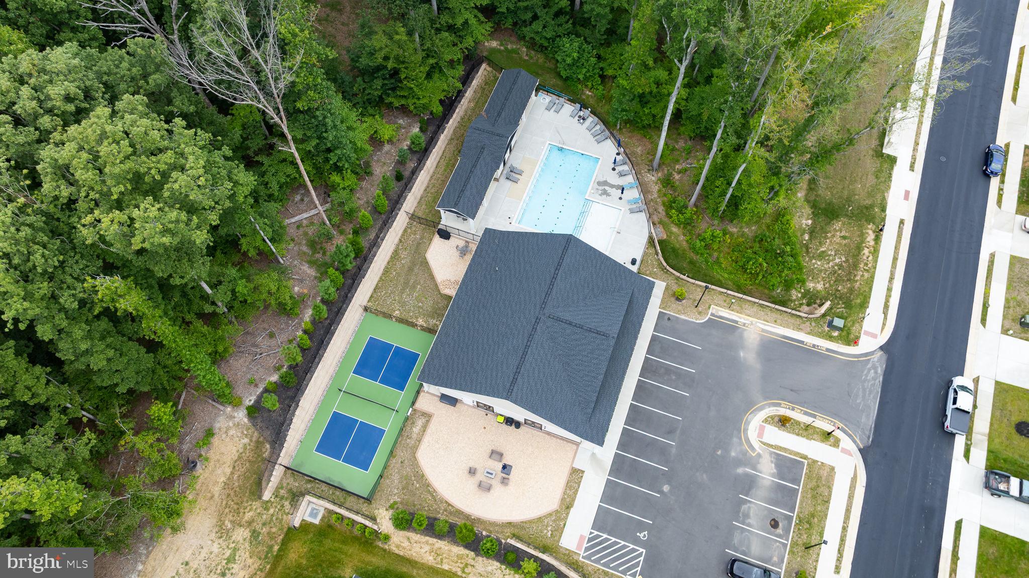 REGENCY AT CHANCELLORSVILLE NORTH - Residential