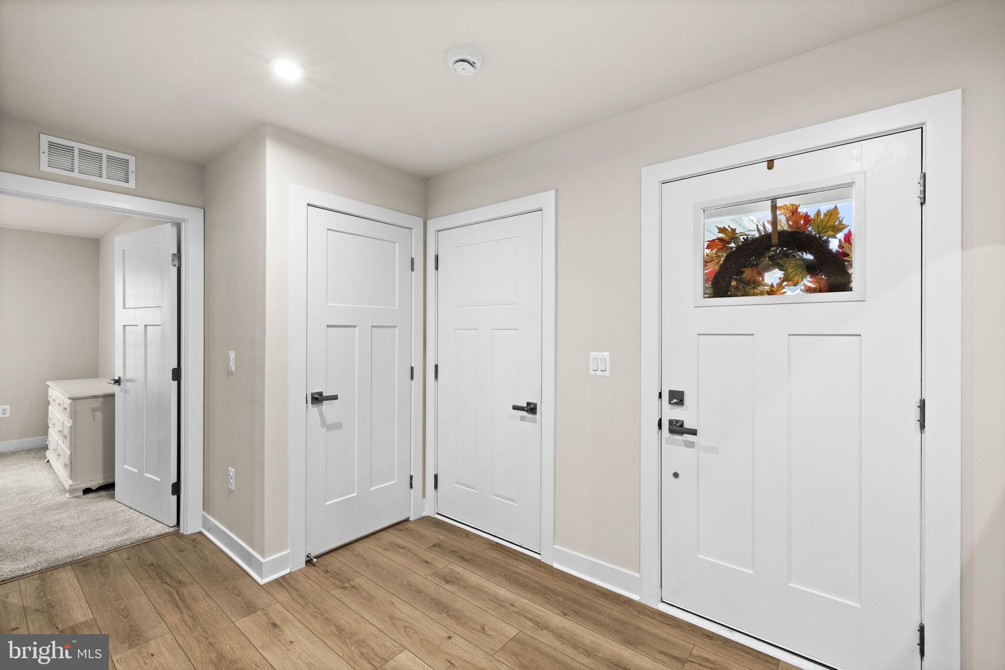 REGENCY AT CHANCELLORSVILLE NORTH - Residential