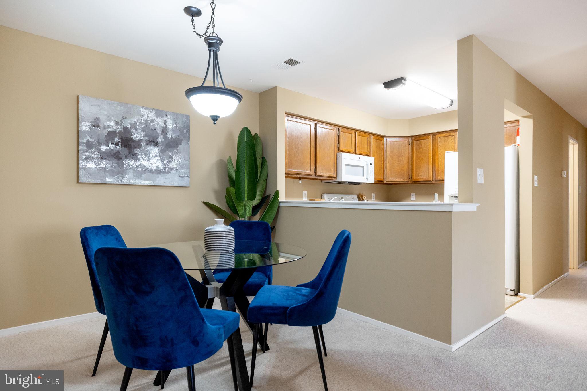 RAMBLEWOOD AT DAVENTRY - Residential