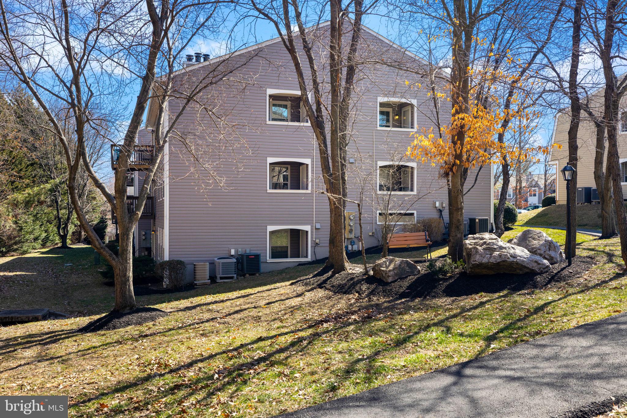 RAMBLEWOOD AT DAVENTRY - Residential