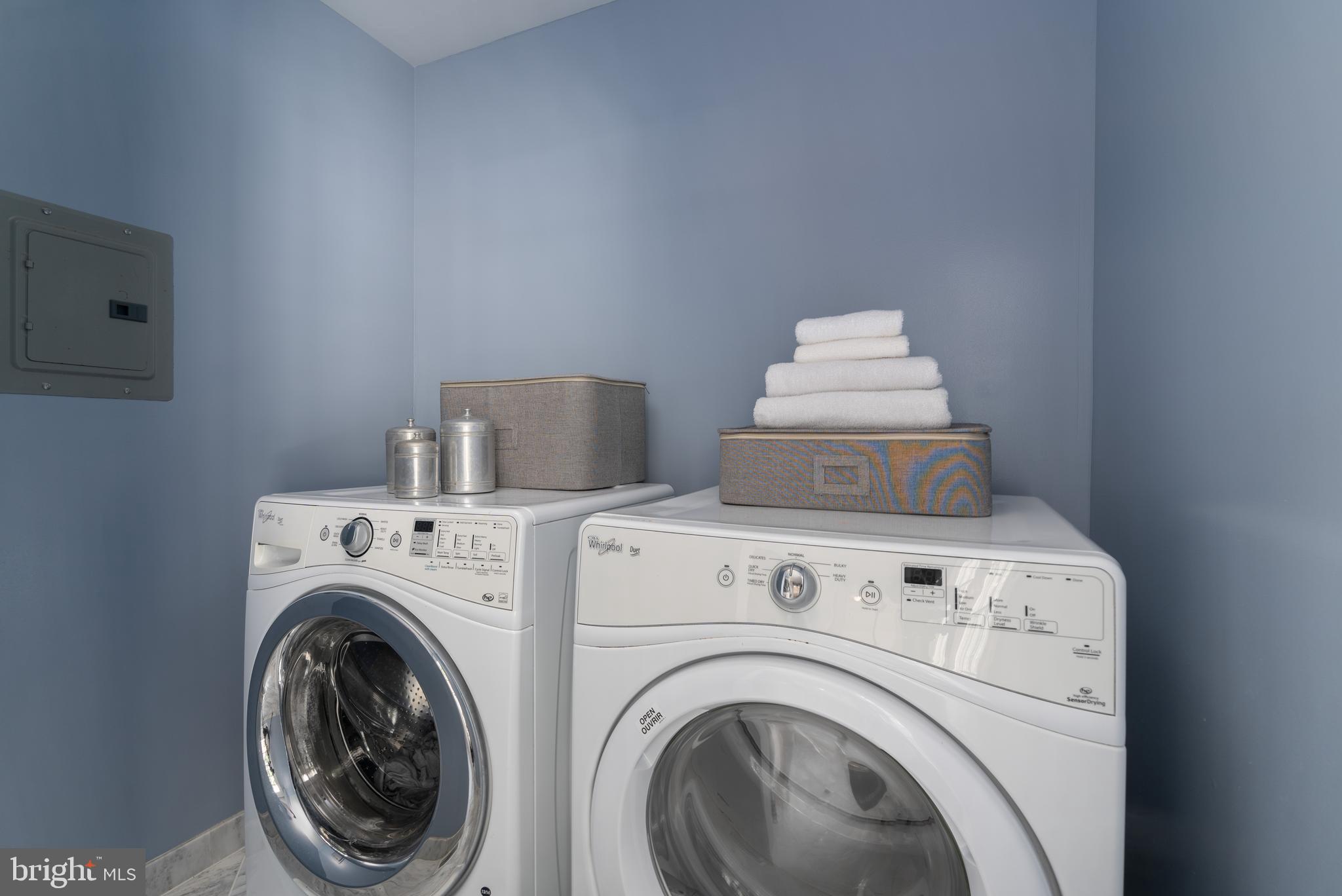 OLD TOWN ALEXANDRIA - Residential