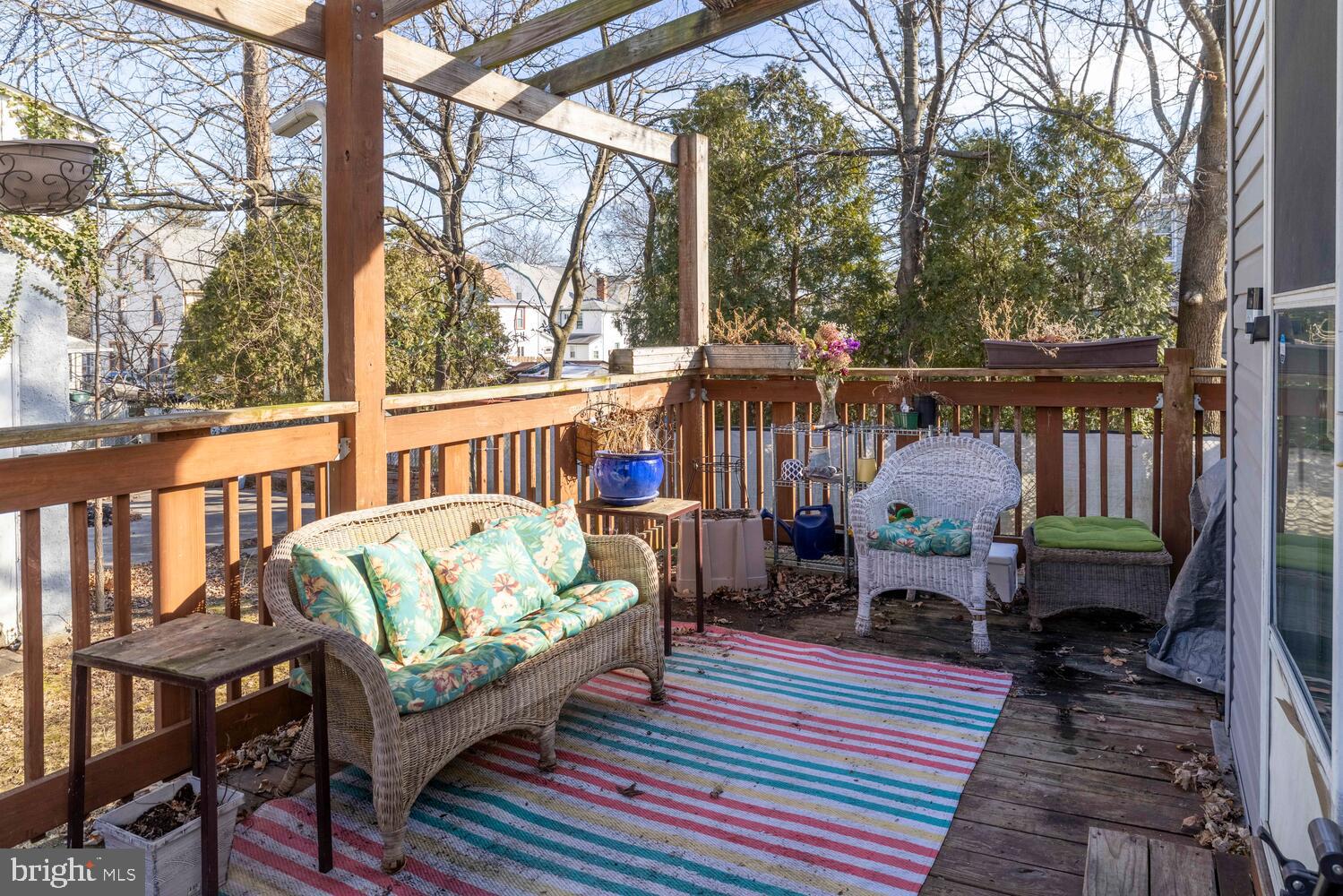 JERICHO MANOR - Residential