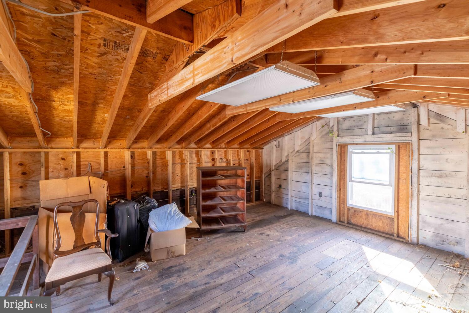 JERICHO MANOR - Residential