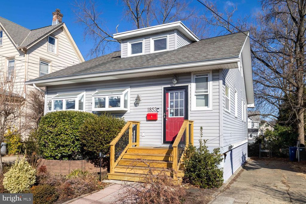 Photo of 1853 Eckard Ave, ABINGTON, PA 19001 (MLS # PAMC2165522)