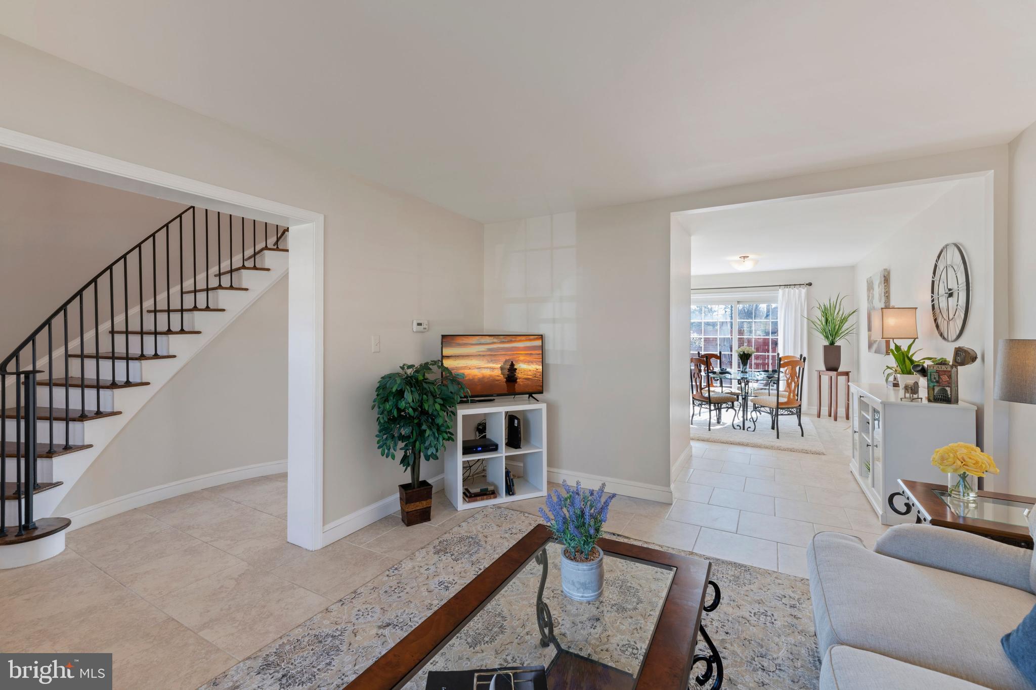 CHARLESTOWN - Residential