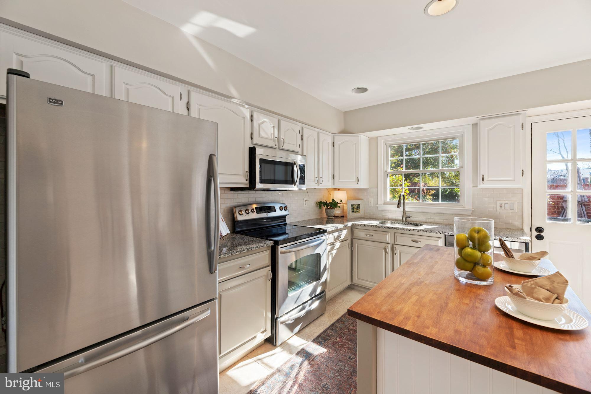 CHARLESTOWN - Residential