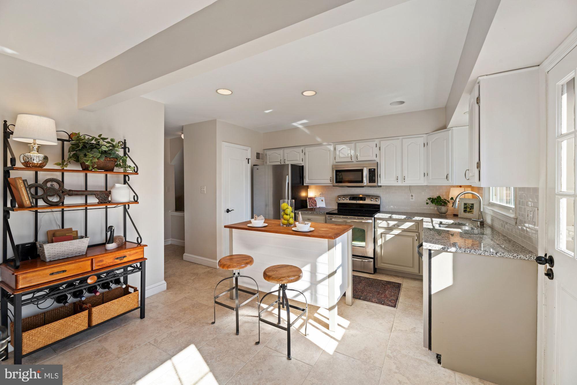 CHARLESTOWN - Residential