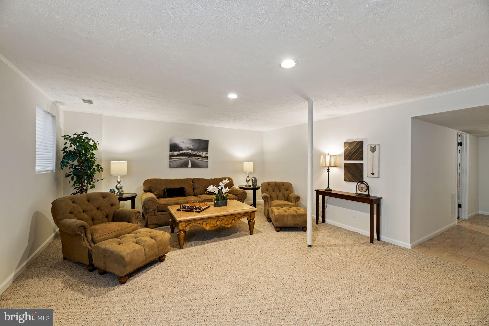 CHARLESTOWN - Residential