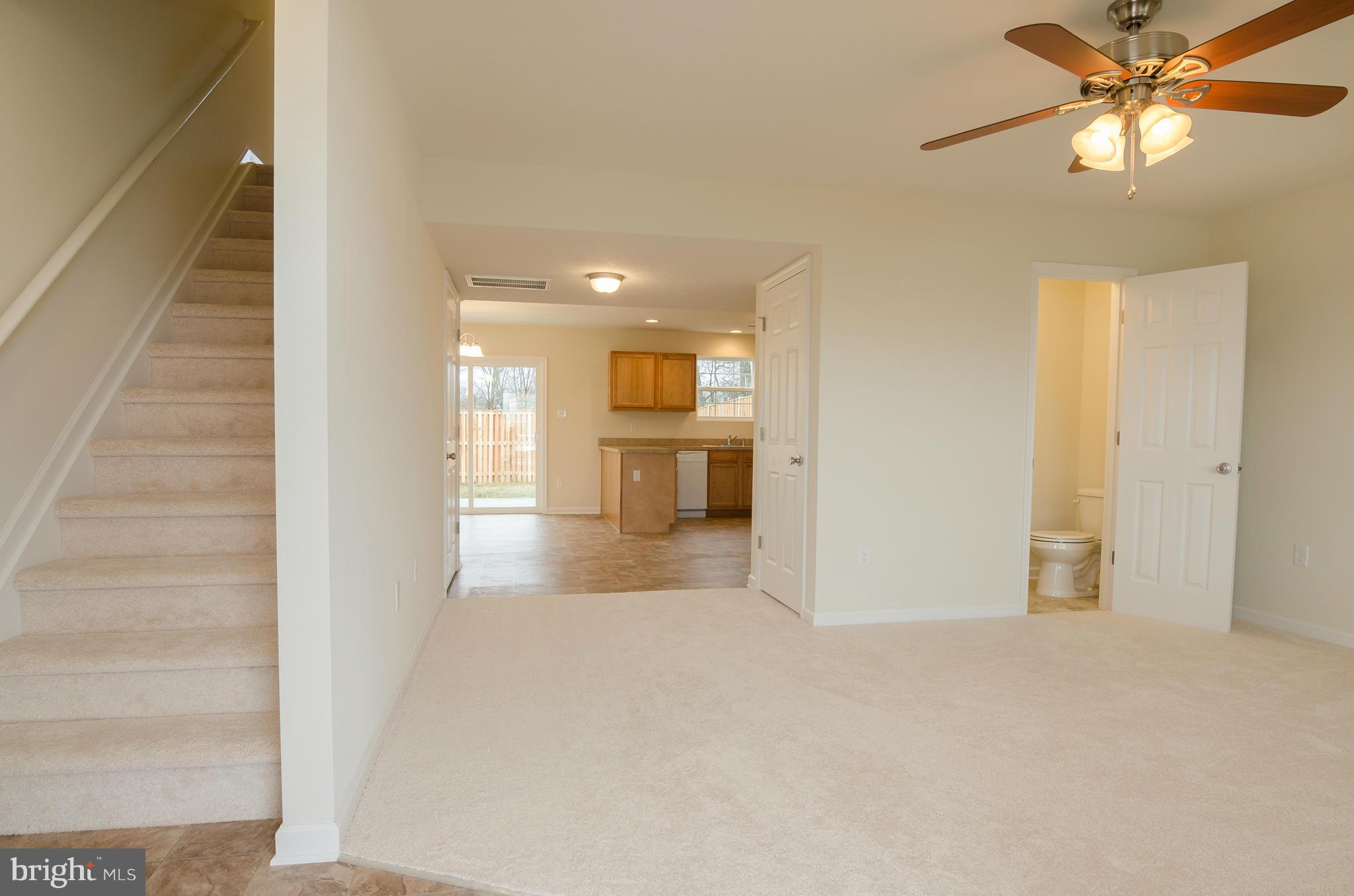 INWOOD VILLAGE - Residential