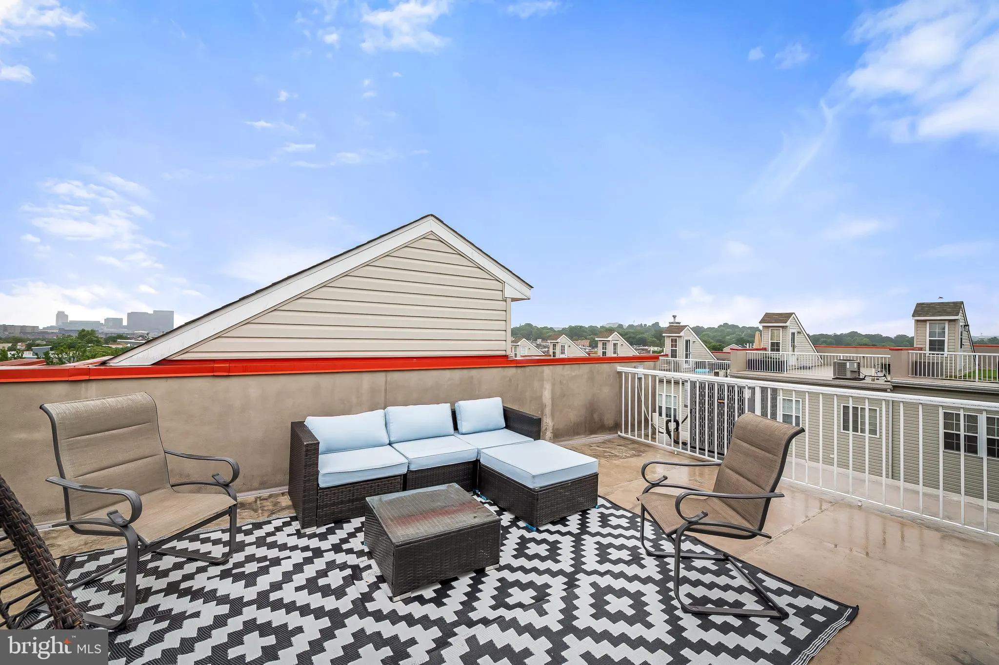 Baltimore, Maryland 21224, United States, 3 Bedrooms Bedrooms, ,4 BathroomsBathrooms,Residential,Active,162263