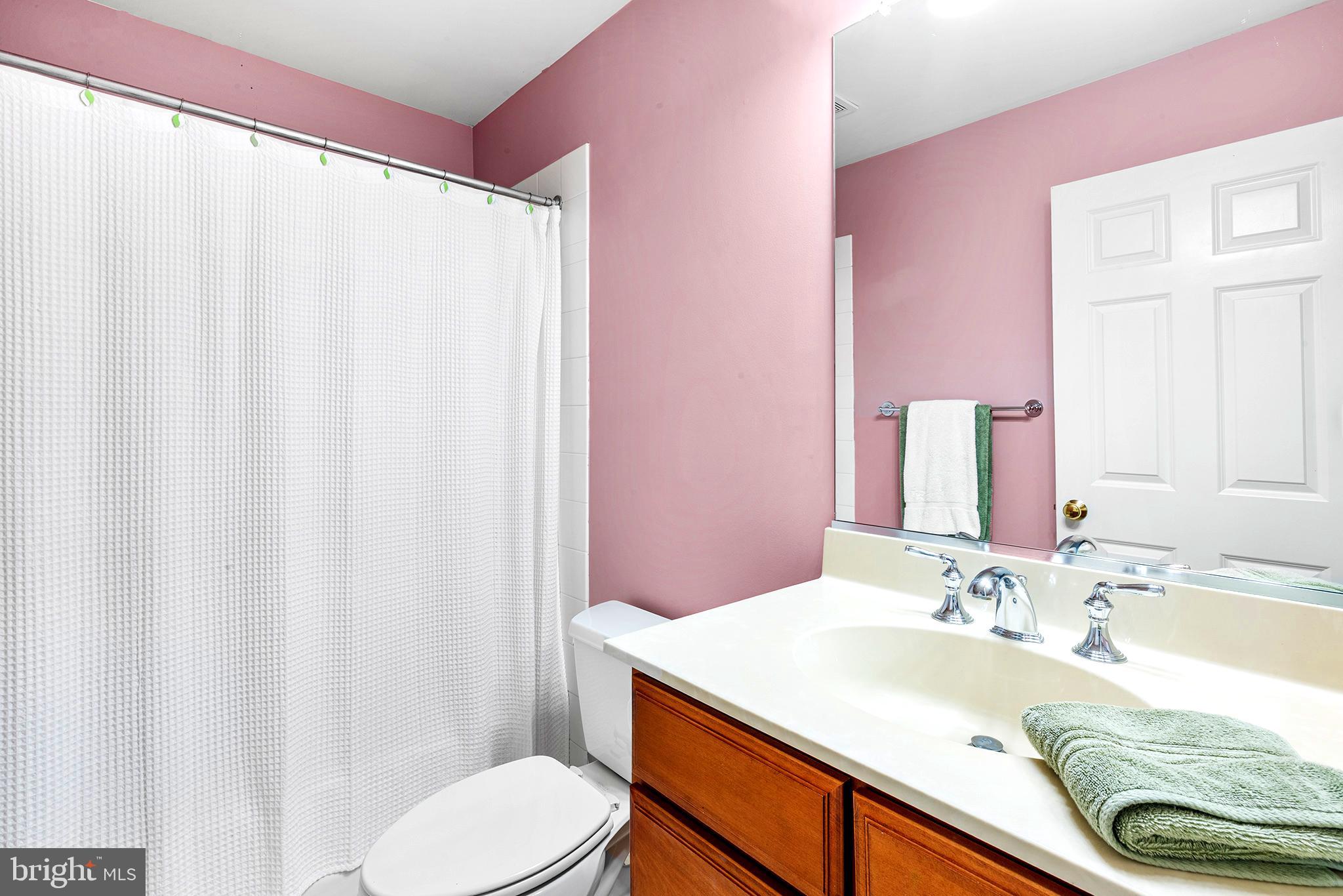 WHITEGATE - Residential