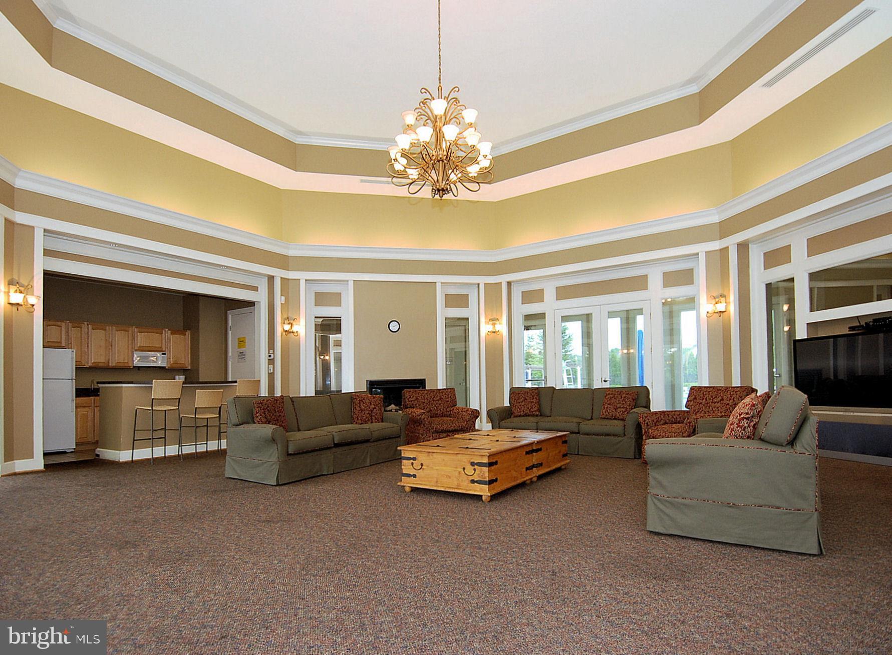 KINGSVIEW VILLAGE - Residential