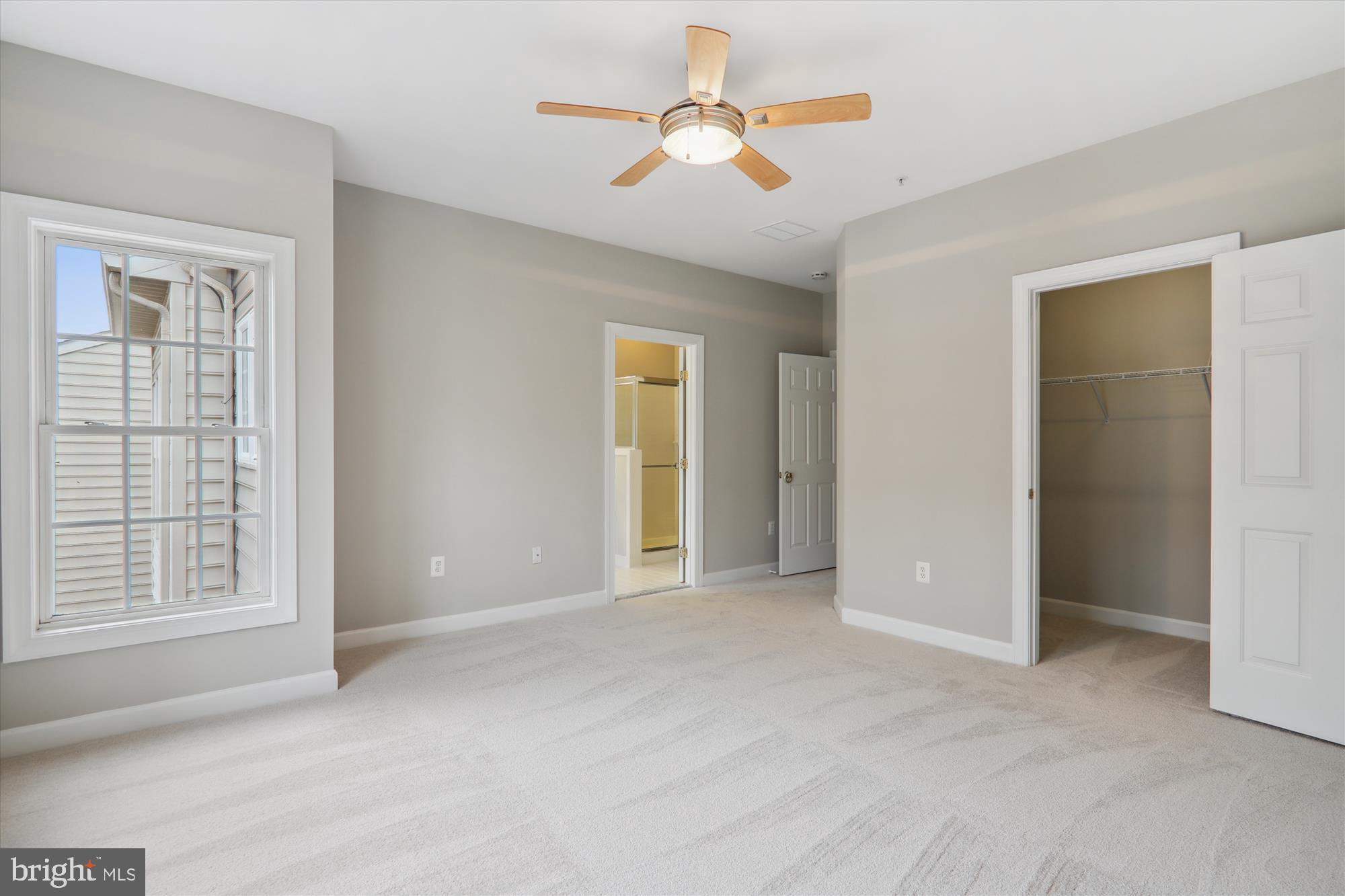 KINGSVIEW VILLAGE - Residential