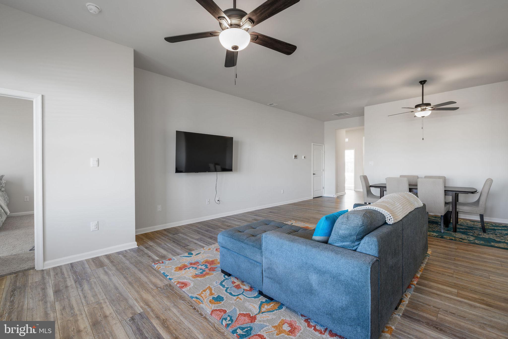 STONEWATER CREEK - Residential