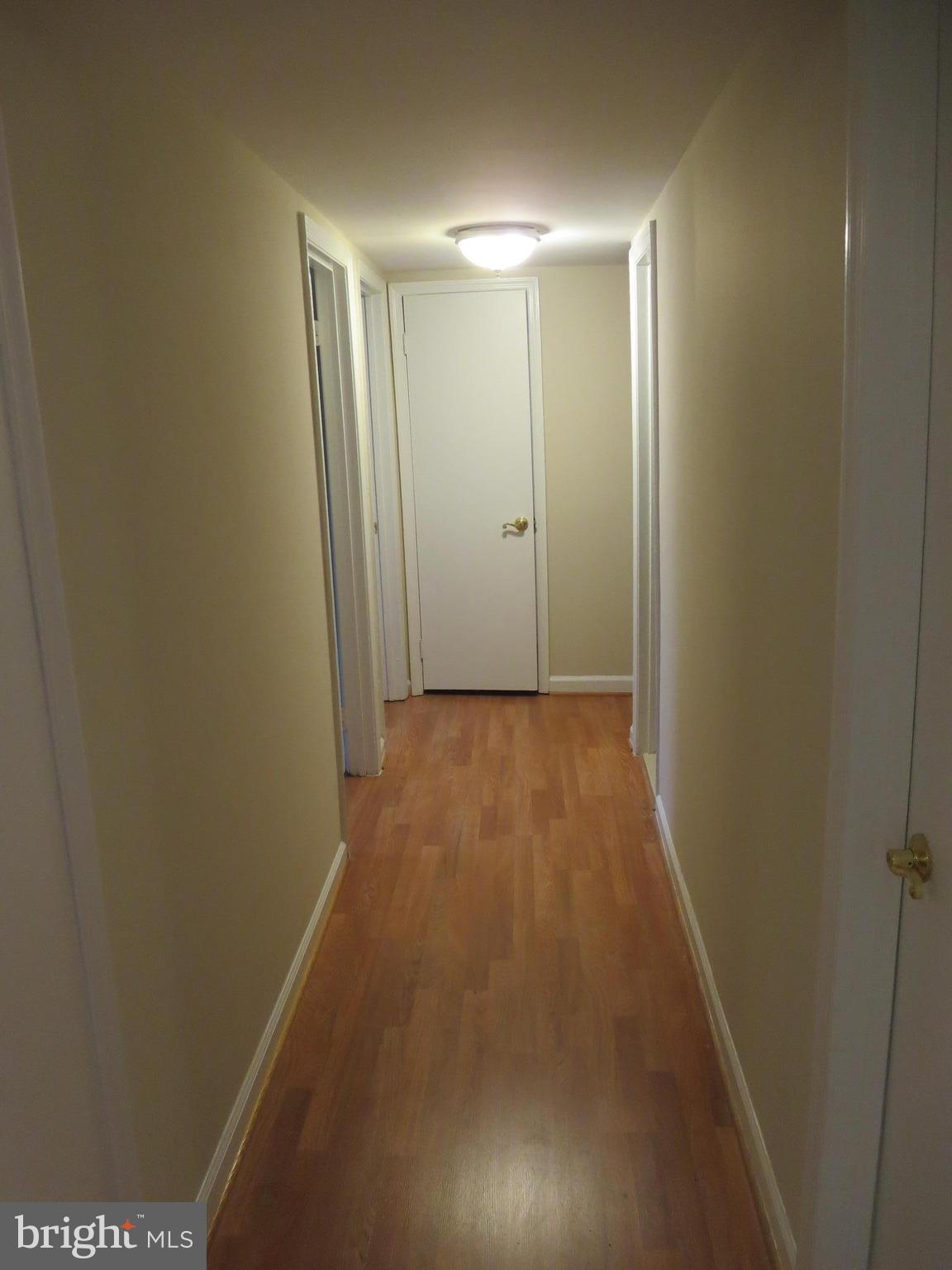 OLD TOWNE VILLAGE CONDOMINIUMS - Residential Lease