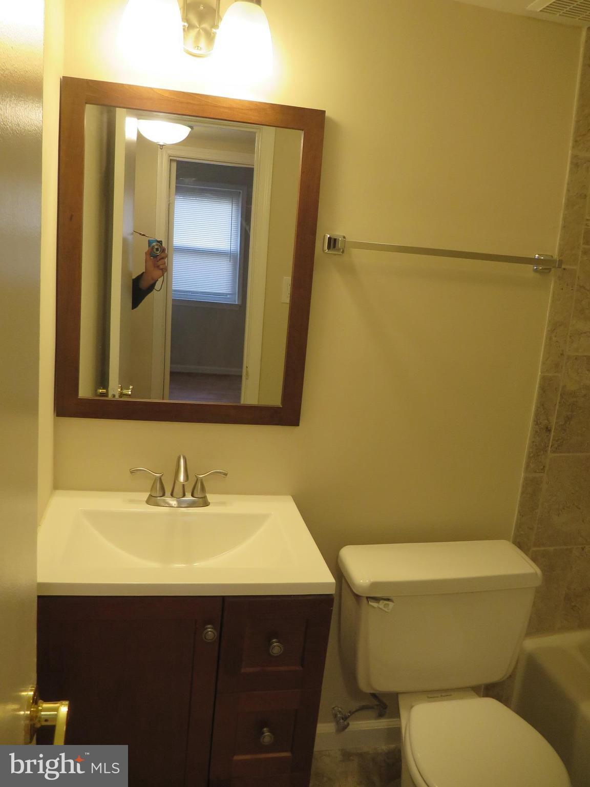 OLD TOWNE VILLAGE CONDOMINIUMS - Residential Lease