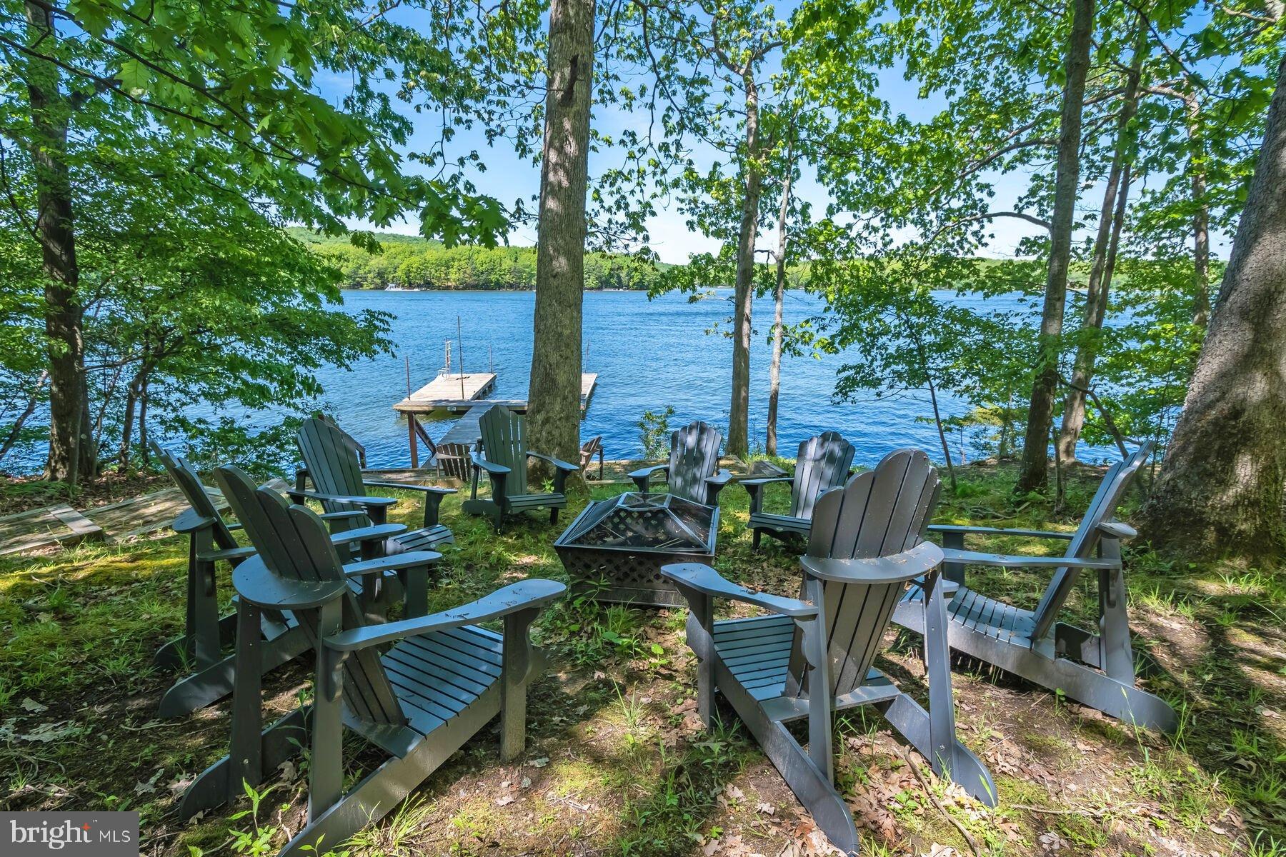 TURKEY NECK - Residential