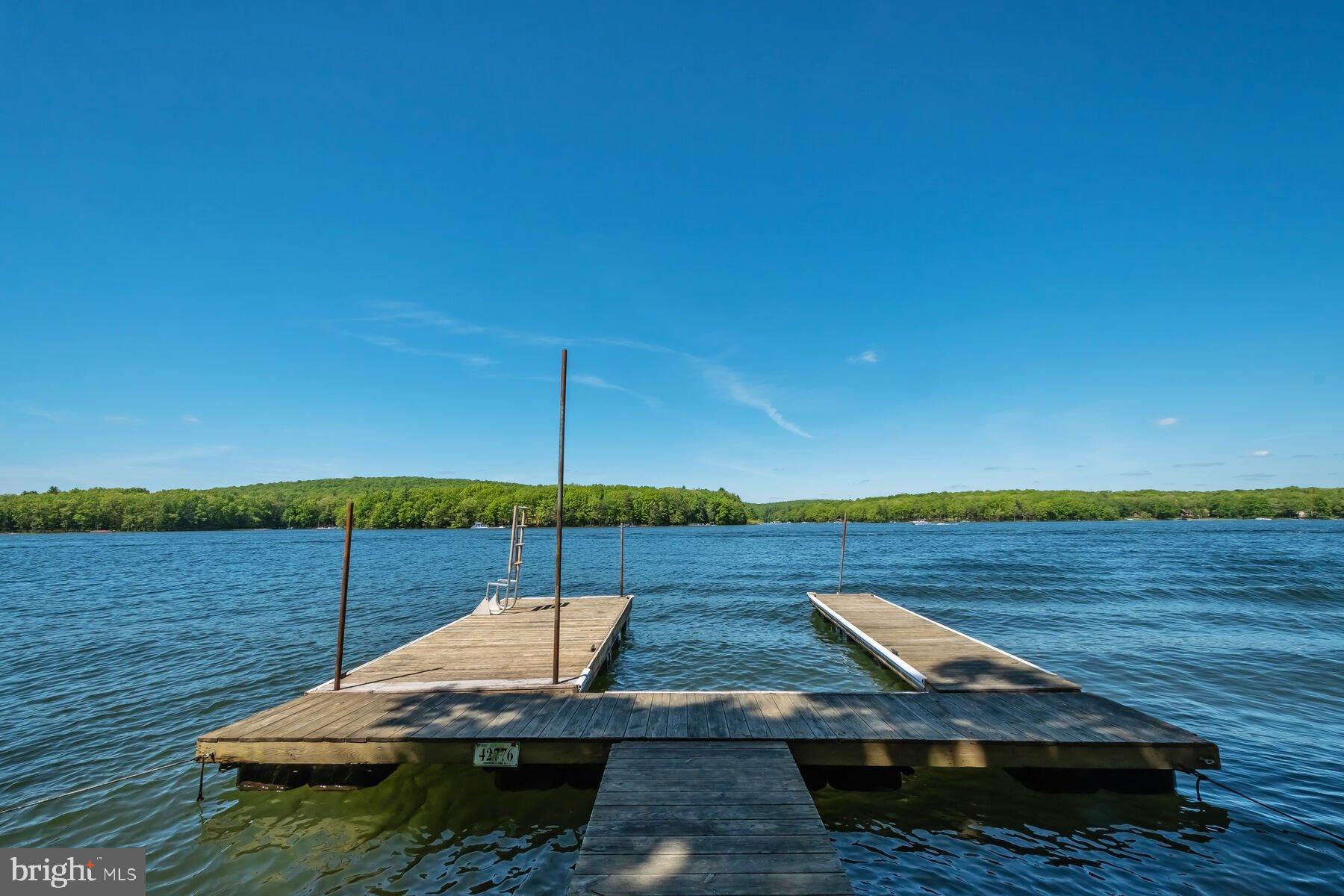 TURKEY NECK - Residential