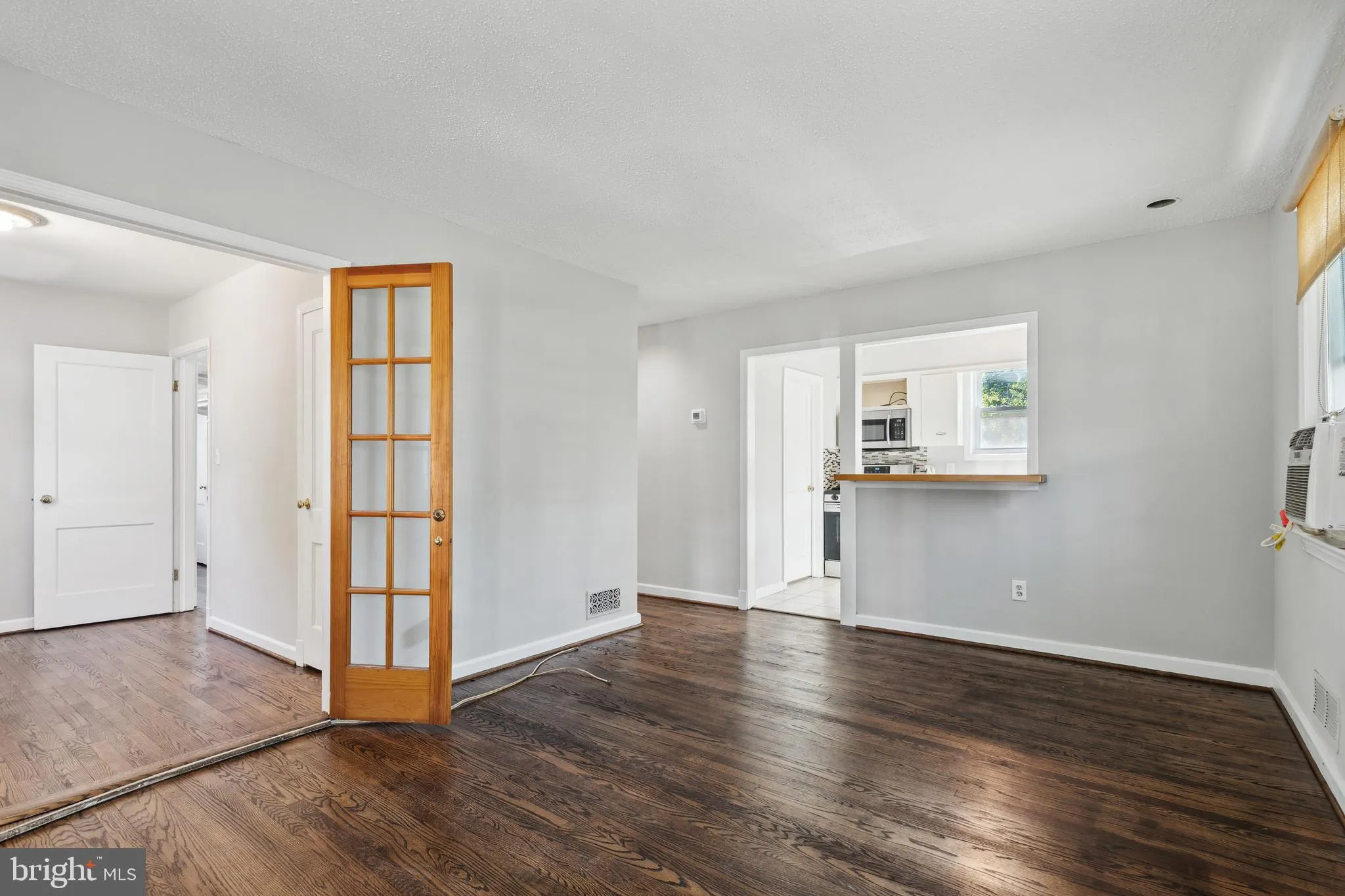 Hyattsville, Maryland 20782, United States, 3 Bedrooms Bedrooms, ,1 BathroomBathrooms,Residential,Active,36091