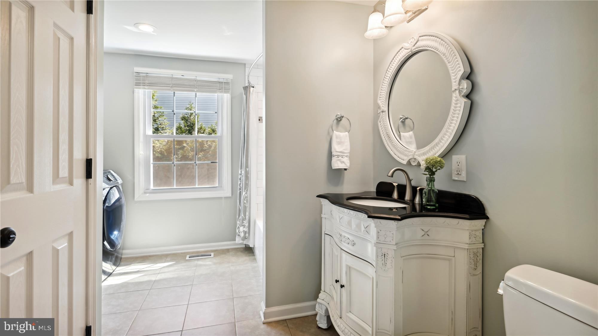 MONTCLAIR - Residential