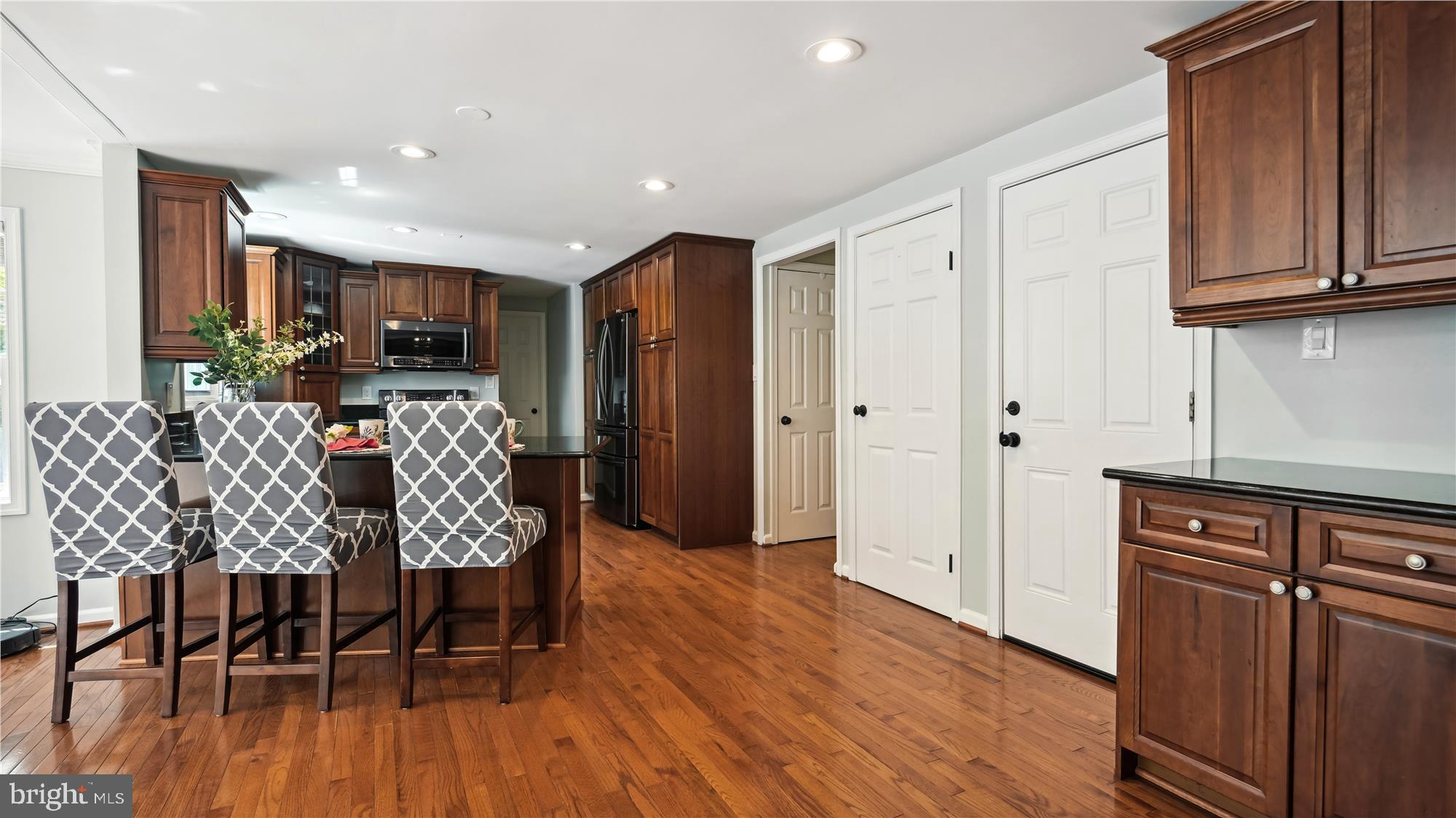 MONTCLAIR - Residential