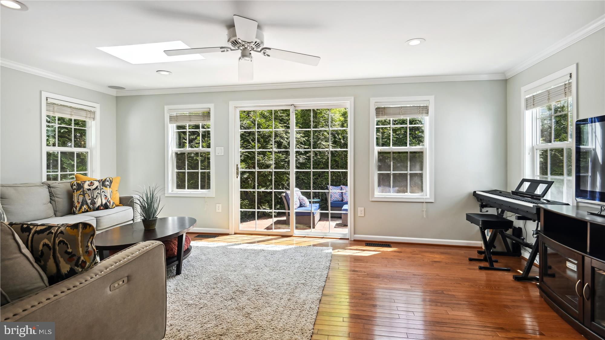 MONTCLAIR - Residential