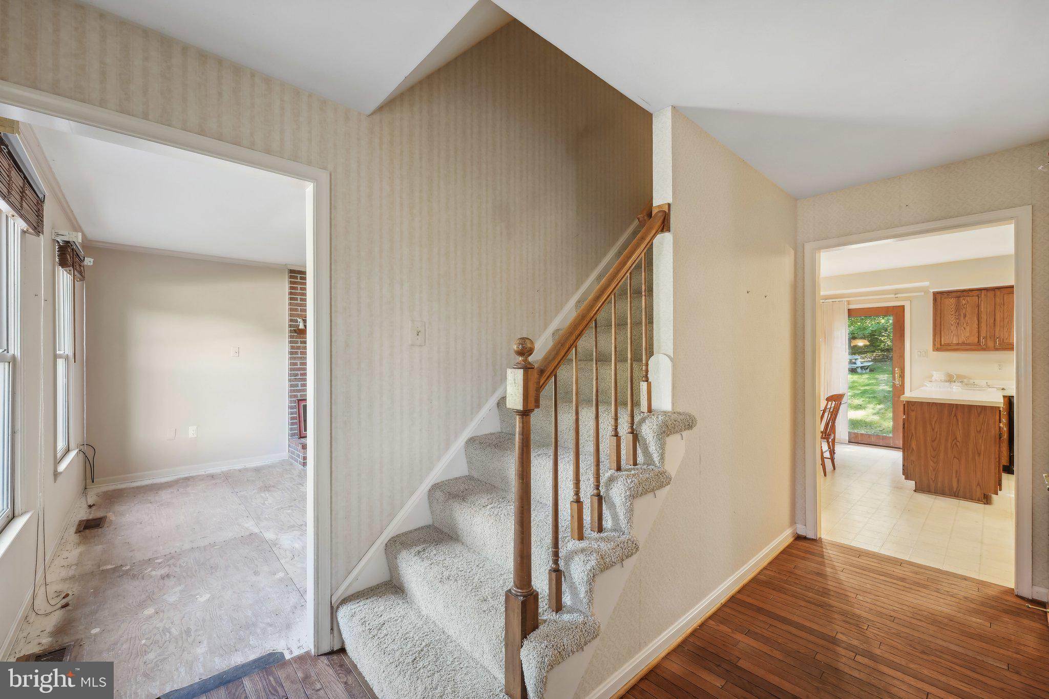 HOME ACRES - Residential