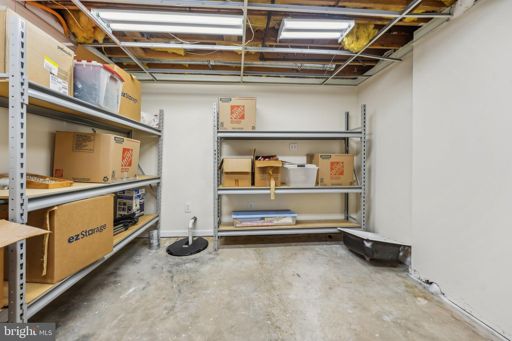 HOME ACRES - Residential