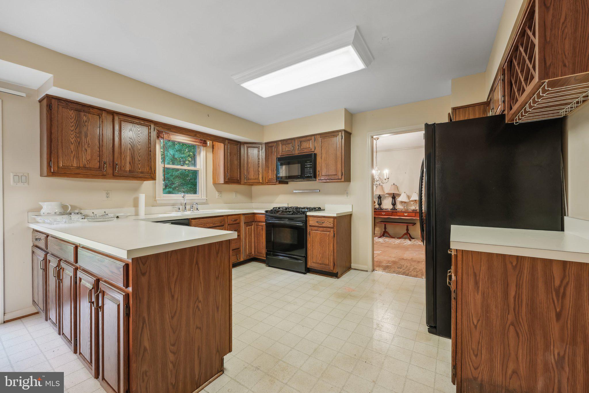 HOME ACRES - Residential