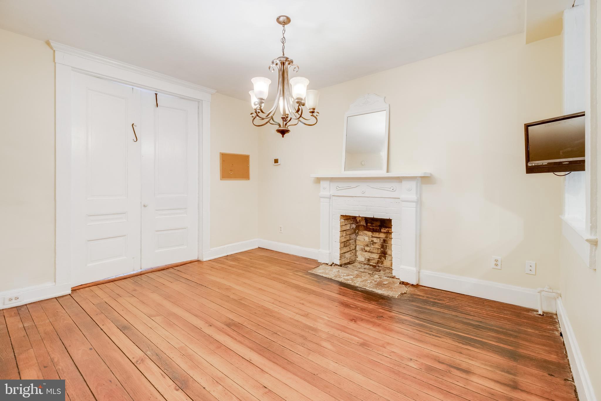 RIDGELY'S DELIGHT - Residential