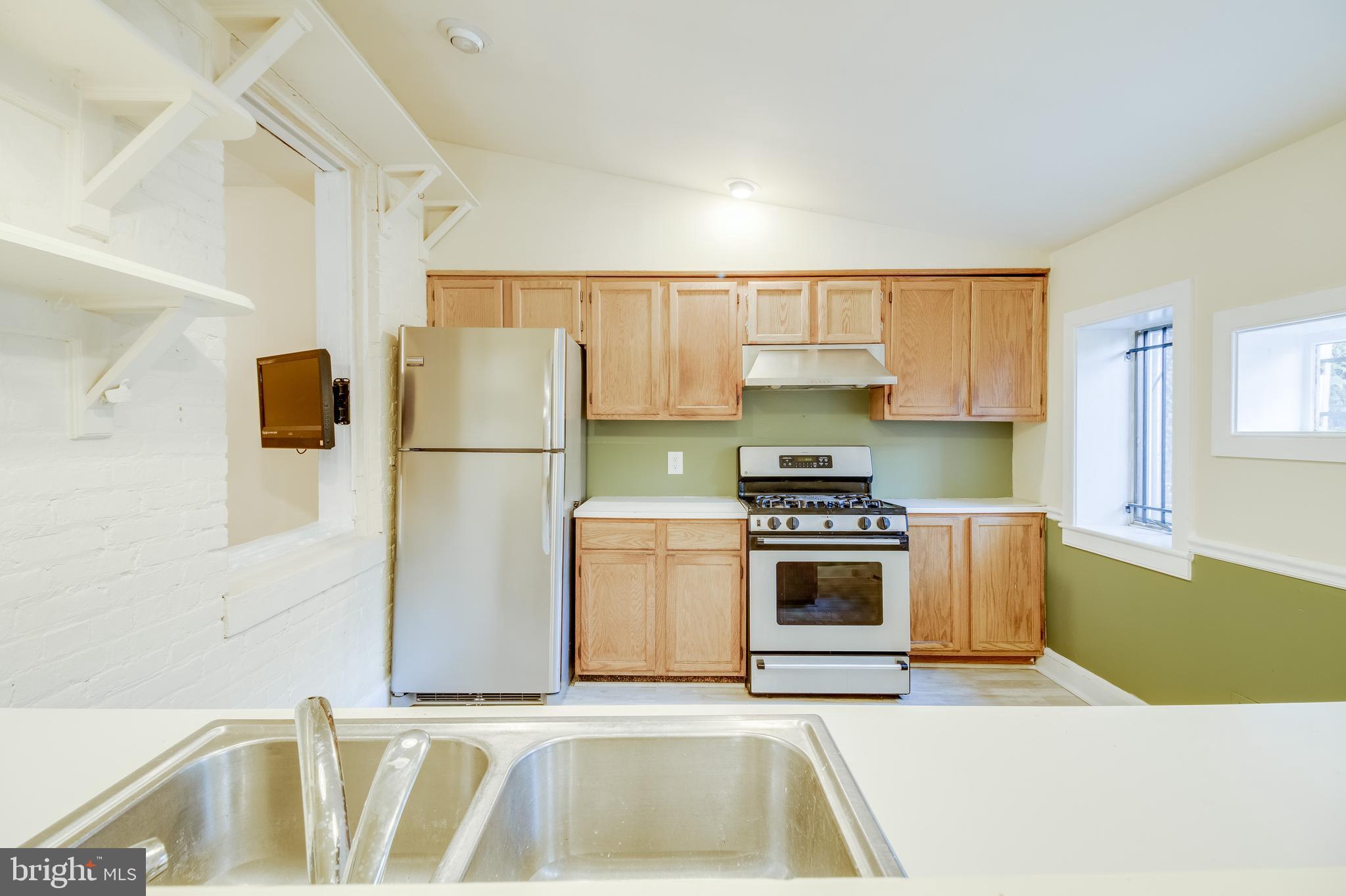 RIDGELY'S DELIGHT - Residential